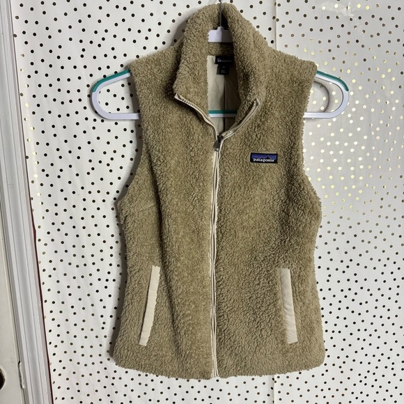 Patagonia Tan Fleece Vest - Picture 1 of 8